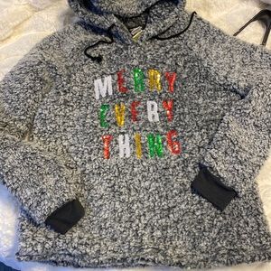⭐️NWT very soft holiday hoodie